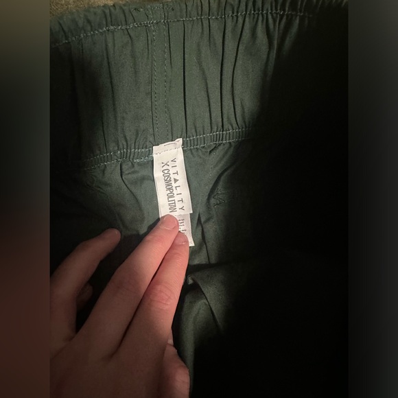 Vitality x cosmopolitan athletic cargo joggers in forest green - Picture 4 of 6